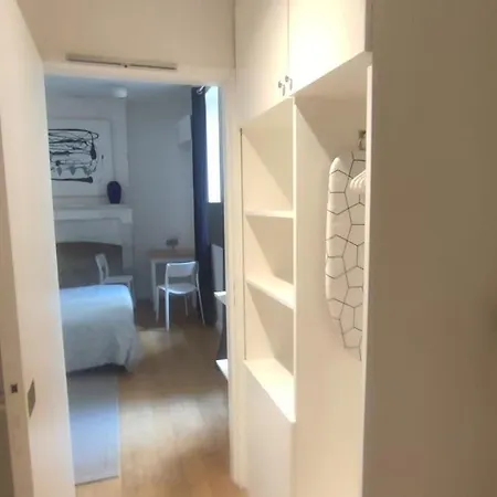 Avec Balcon Au Coeur Des Chartrons Lägenhet *