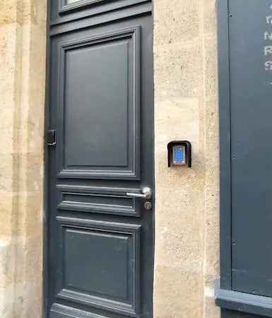 Lejlighed Avec Balcon Au Coeur Des Chartrons Bordeaux