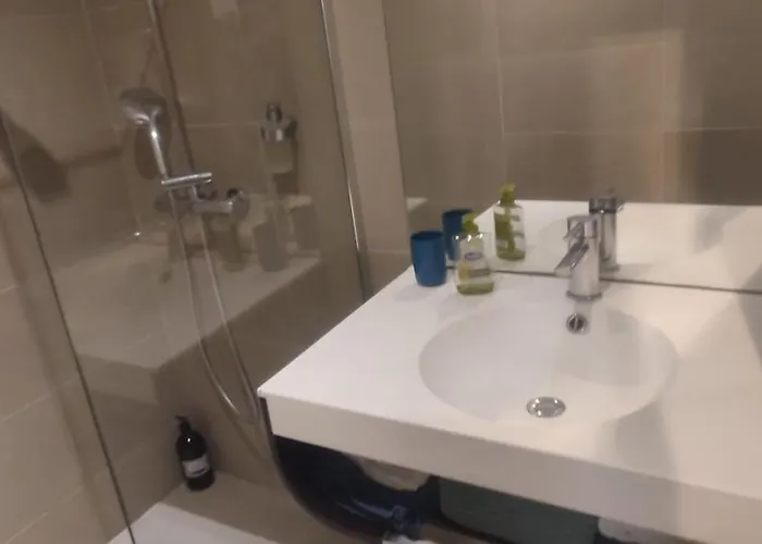 Avec Balcon Au Coeur Des Chartrons