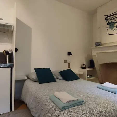 Avec Balcon Au Coeur Des Chartrons *