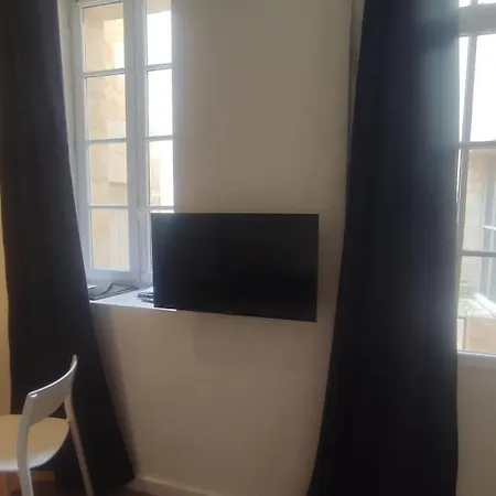 Appartamento Avec Balcon Au Coeur Des Chartrons Bordeaux