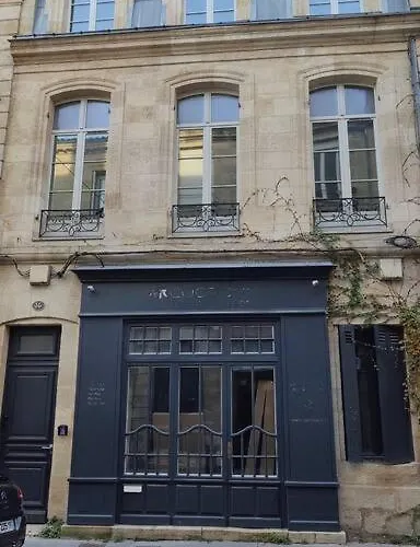 Appartement Avec Balcon Au Coeur Des Chartrons